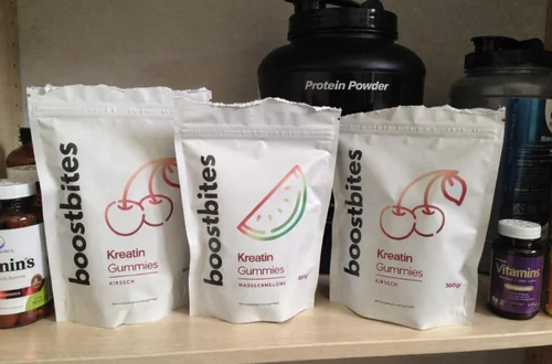 BoostBites Kreatin Gummies Kirsche und Wassermelone im Supplement-Regal