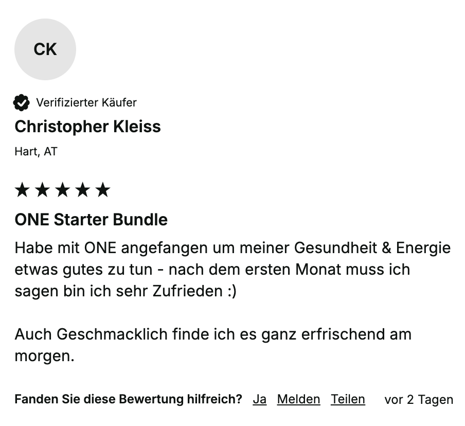 A five-star product review in German with user initials CK.