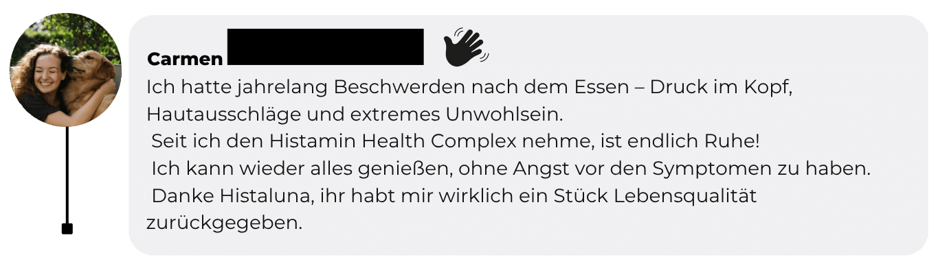 A person smiling while holding a dog beside a German text testimonial.
