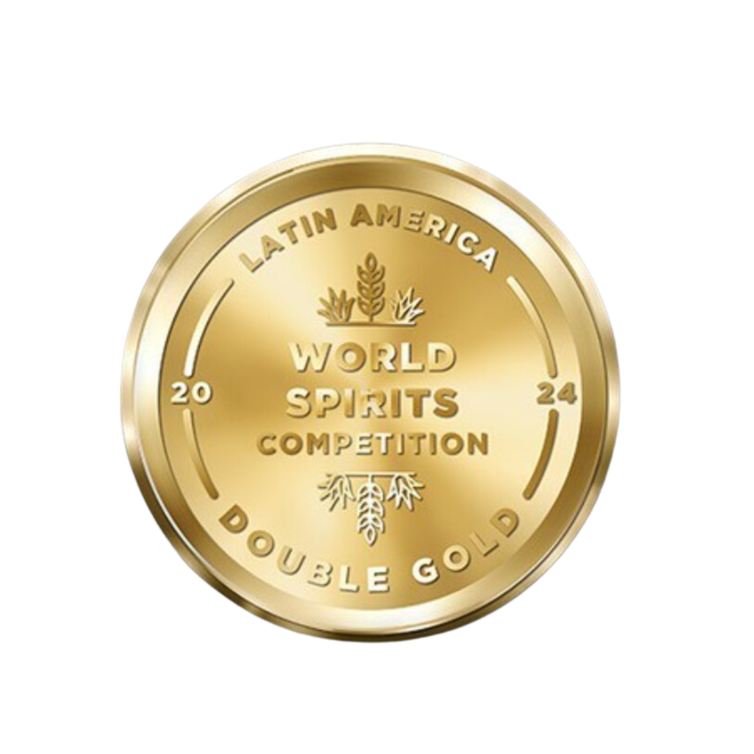 Gold medal for Latin America World Spirits Competition 2024, labeled 'Double Gold.'
