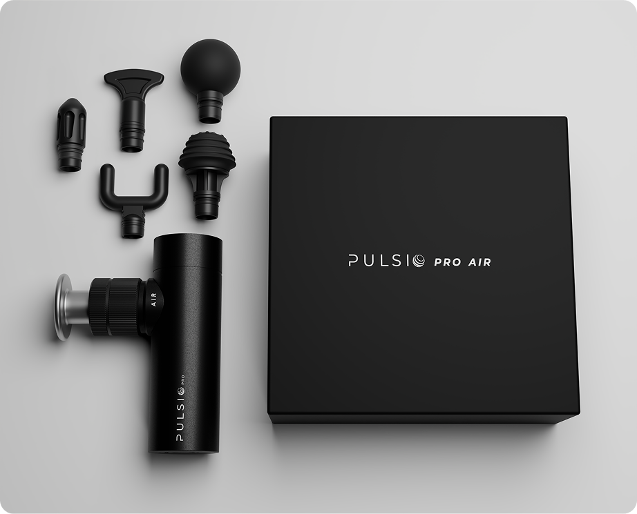 Black massage gun with attachments and a box labeled 'Pulsio Pro Air'.