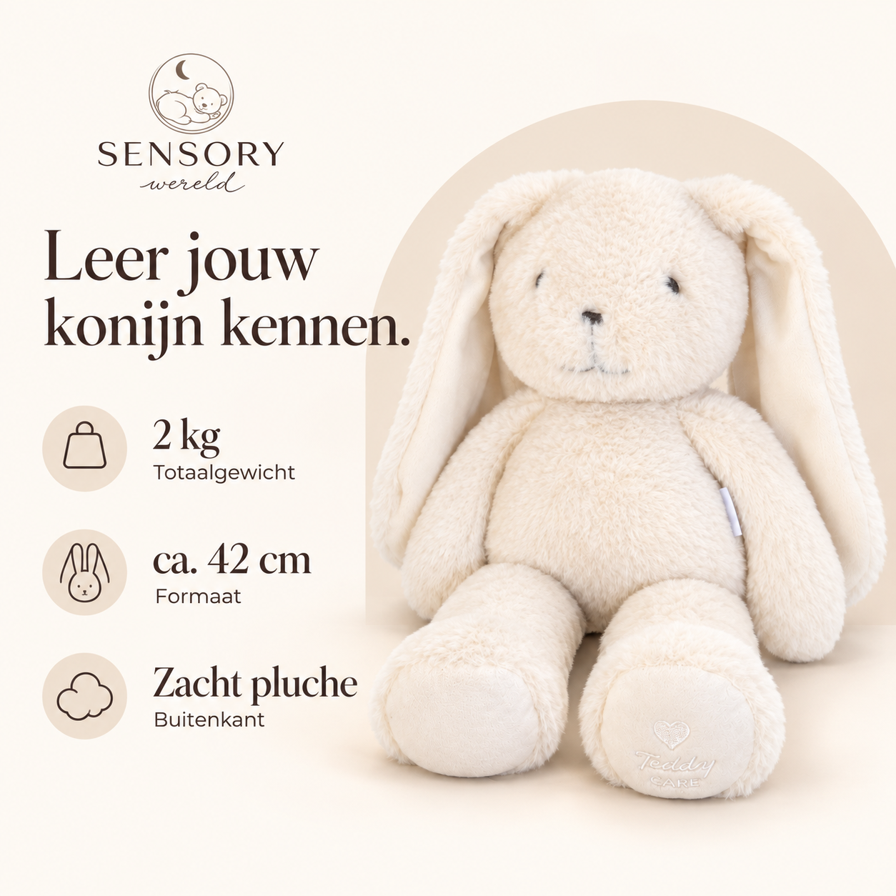 Konijn met de specificaties 2 kg, circa 42 cm en zacht pluche.
