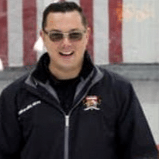 Exterior house cleaning Review near me in Cartersville GA – soft wash siding service to clean green mold, oxidation, and dirt off your home