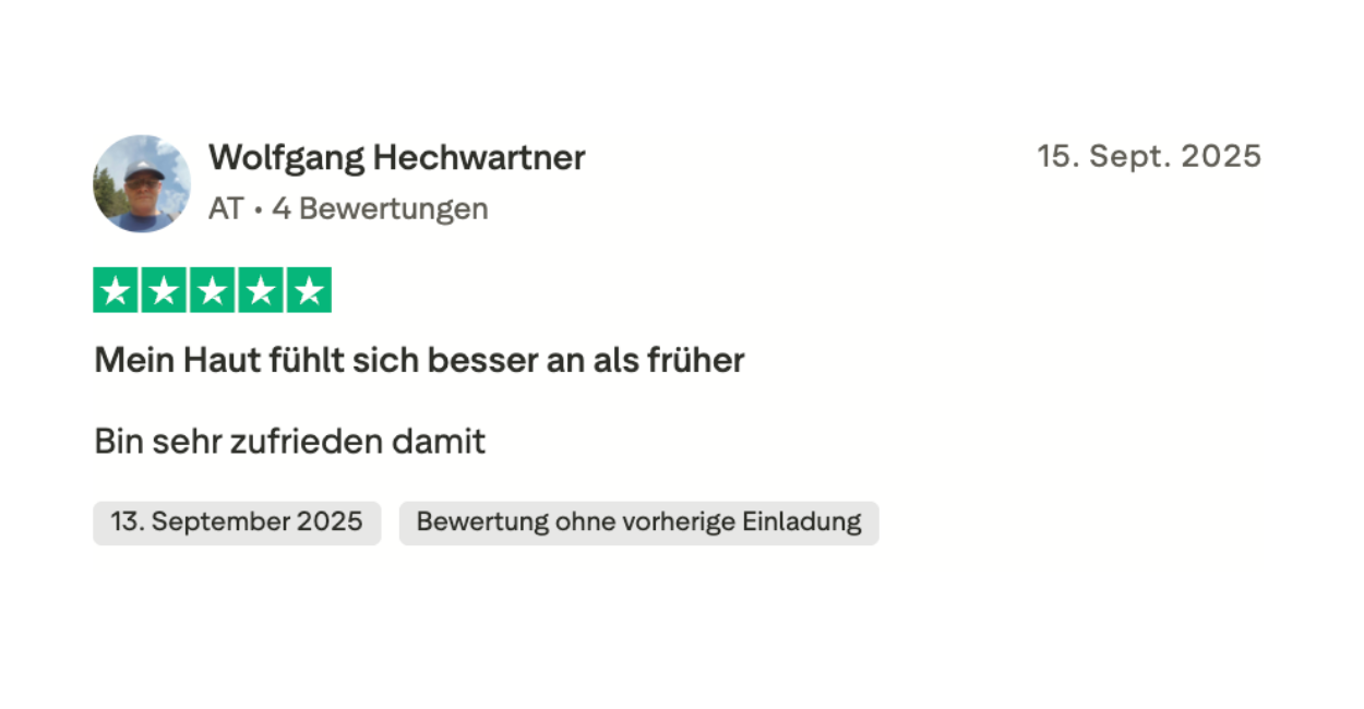 A 5-star review with a user photo and positive comment in German.