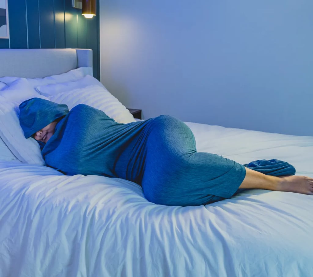 Weighted blanket versus full-body compression sleep solution