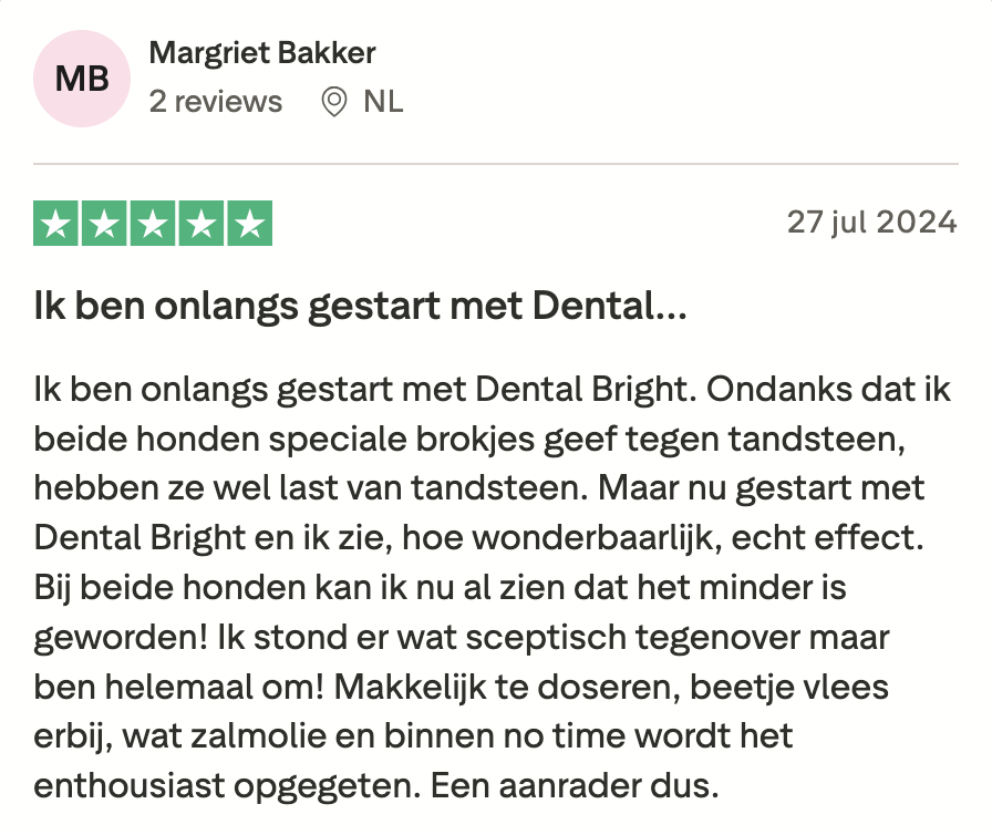 A 5-star customer review in Dutch by Margriet Bakker for a product called Dental Bright.