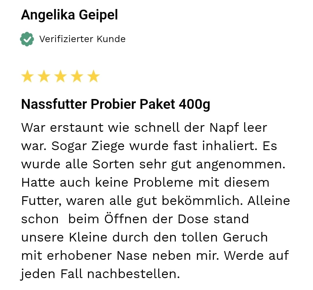 Customer review with 5-star rating in German for Nassfutter Probier Paket 400g.