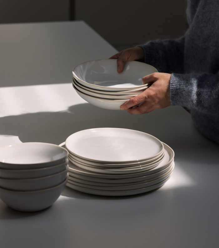 Fable Pearl White dinnerware