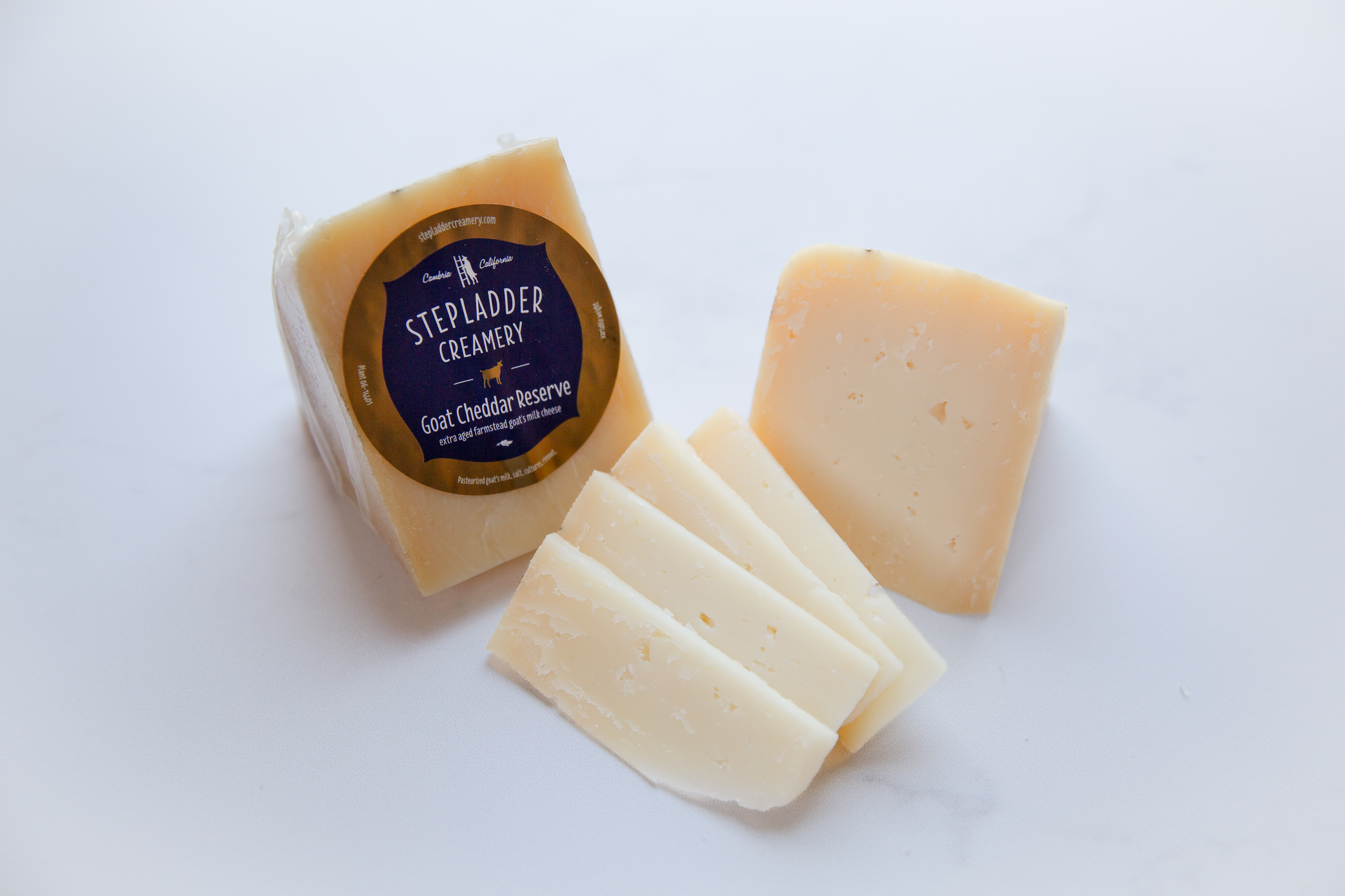 Goat Cheddar Reserve