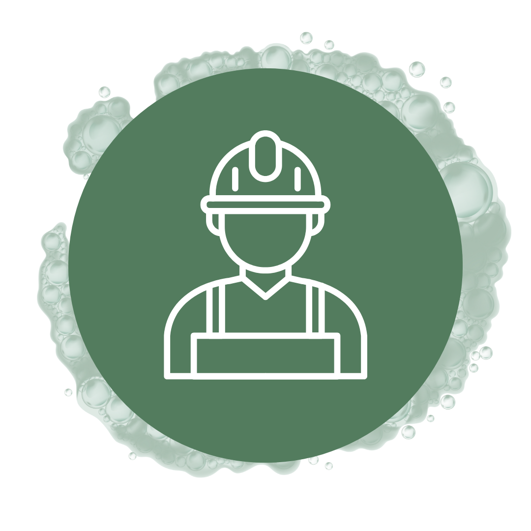 Icon of a construction worker with a hard hat in a green circle.