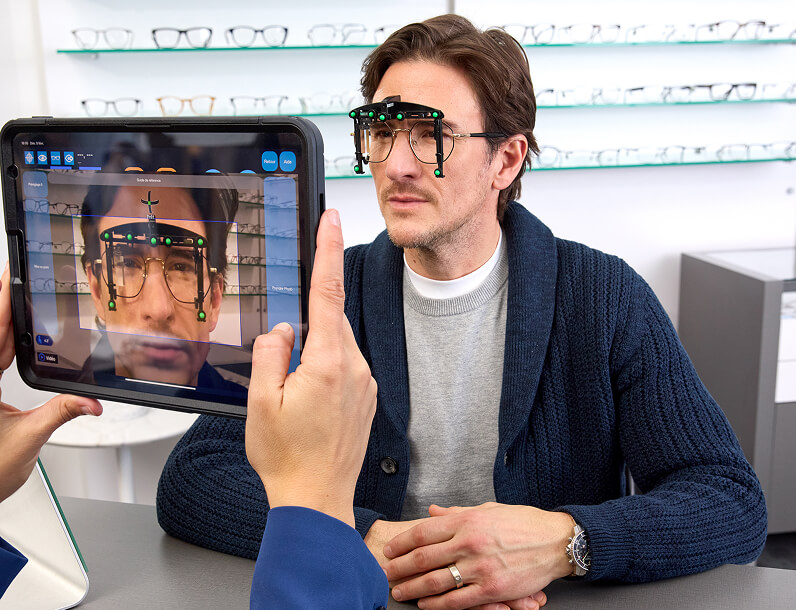 Man doing Optikam test