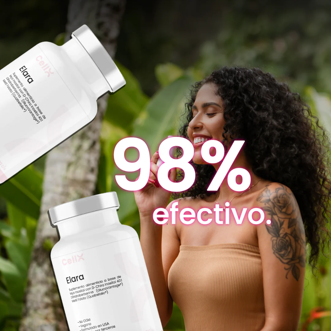 Smiling woman with curly hair holding a bottle, text reads '98% efectivo.'