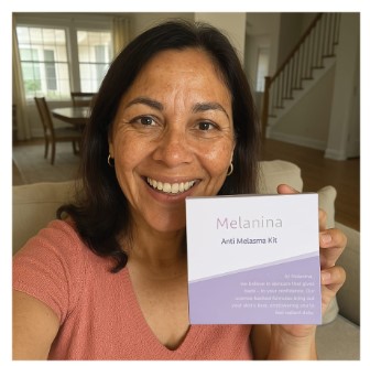 Person smiling, holding a box labeled 'Melanina Anti Melasma Kit' in a living room.