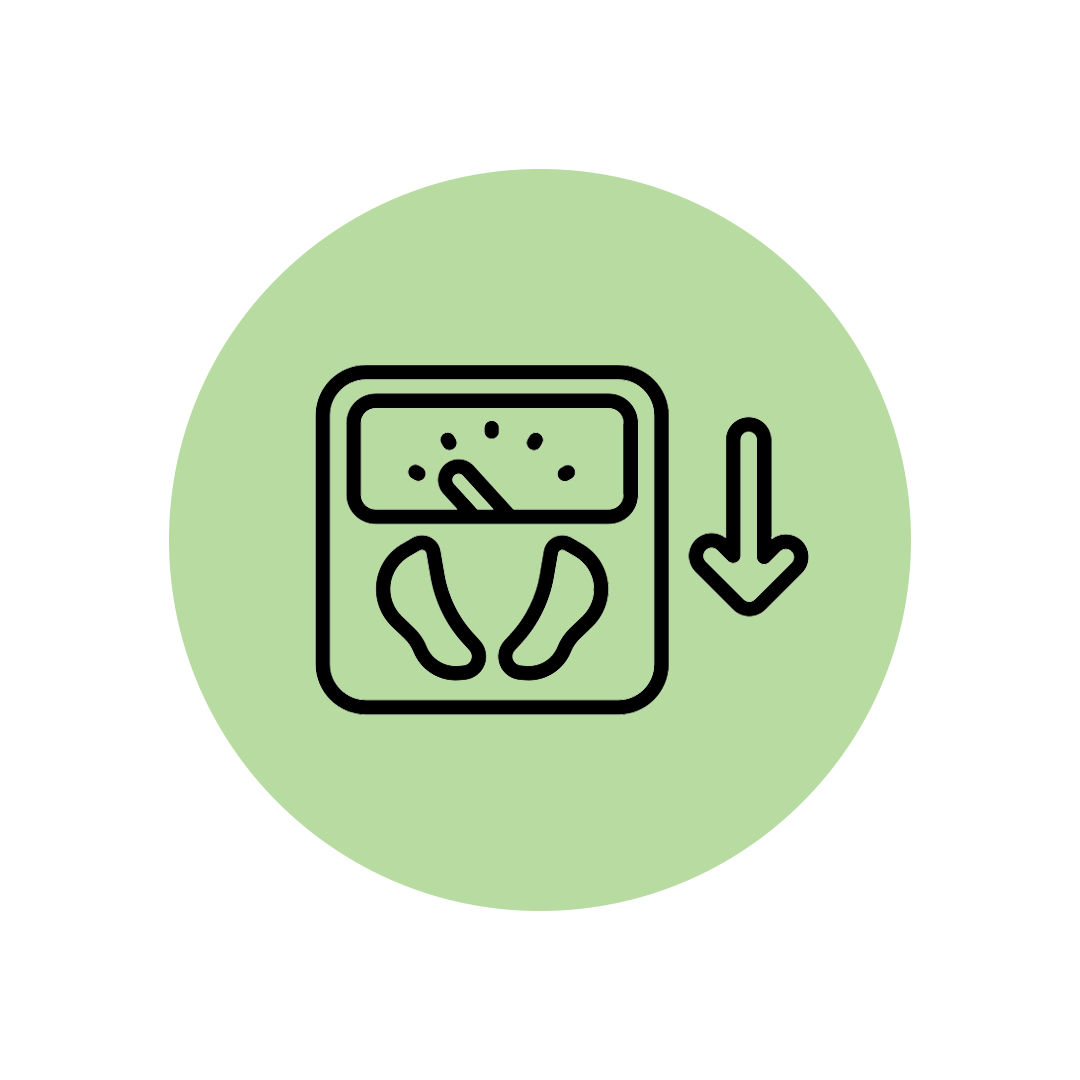 Icon of a scale with a downward arrow on a green background.