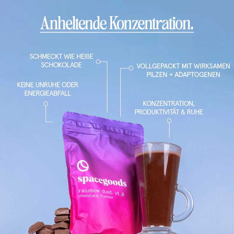 Purple product pouch and glass of chocolate drink with German text on blue background.