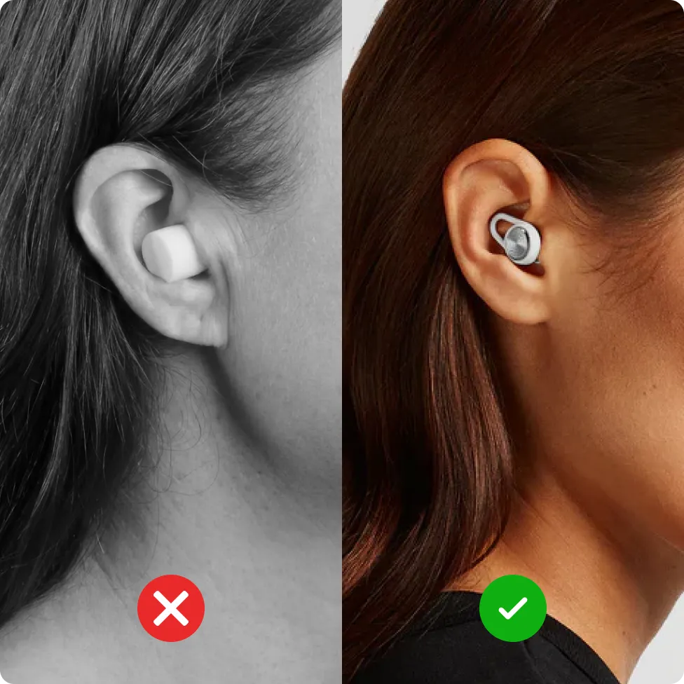 Comparison of earplug and earbud in ears with check and cross symbols.